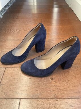 Michele Lopriore navy suede heels, 38